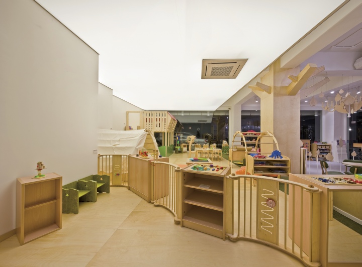Eibe cafe儿童咖啡馆空间设计