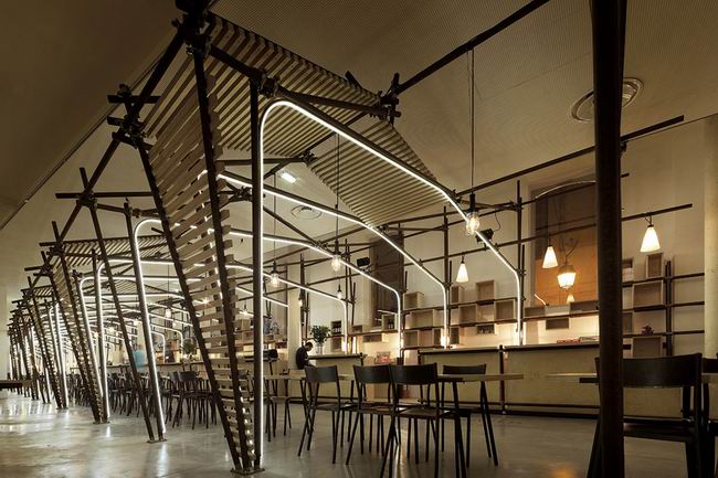 24Lines咖啡厅空间设计